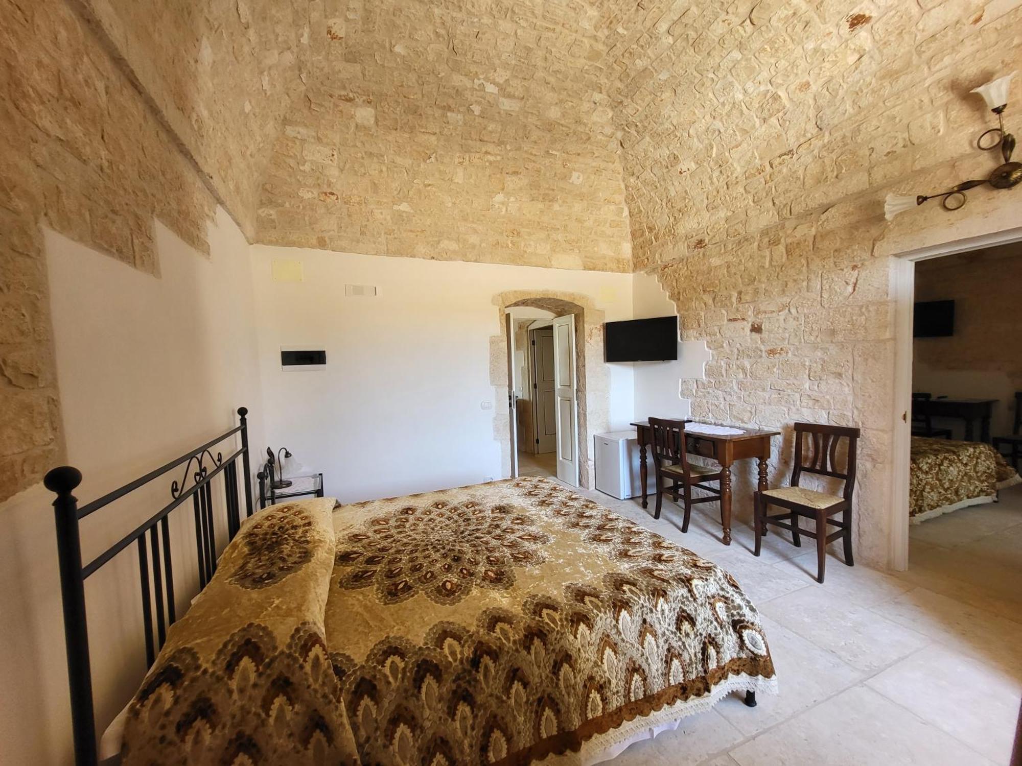 Masseria Santolomuto